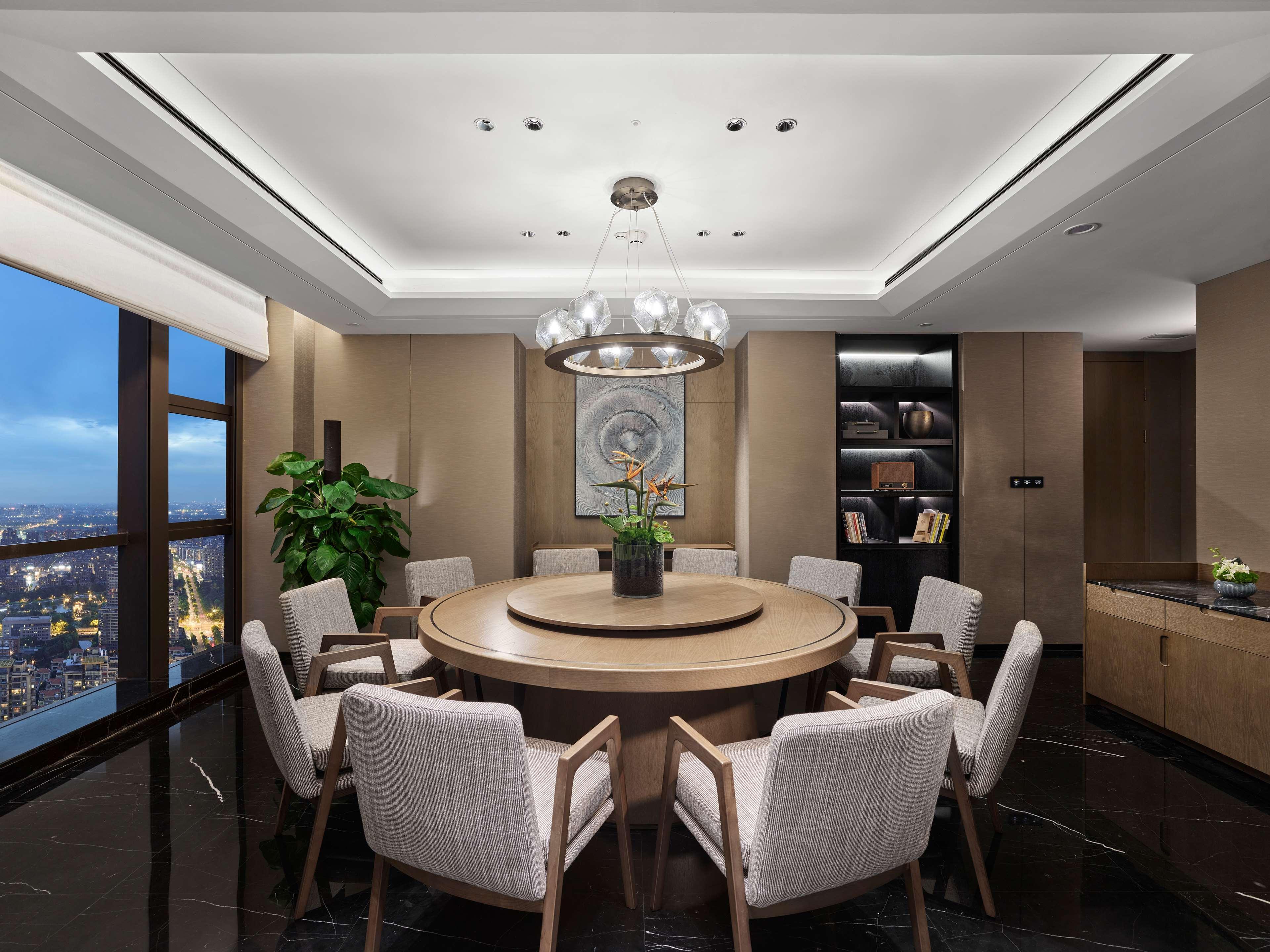 Hilton Jiaxing Hotel Екстериор снимка