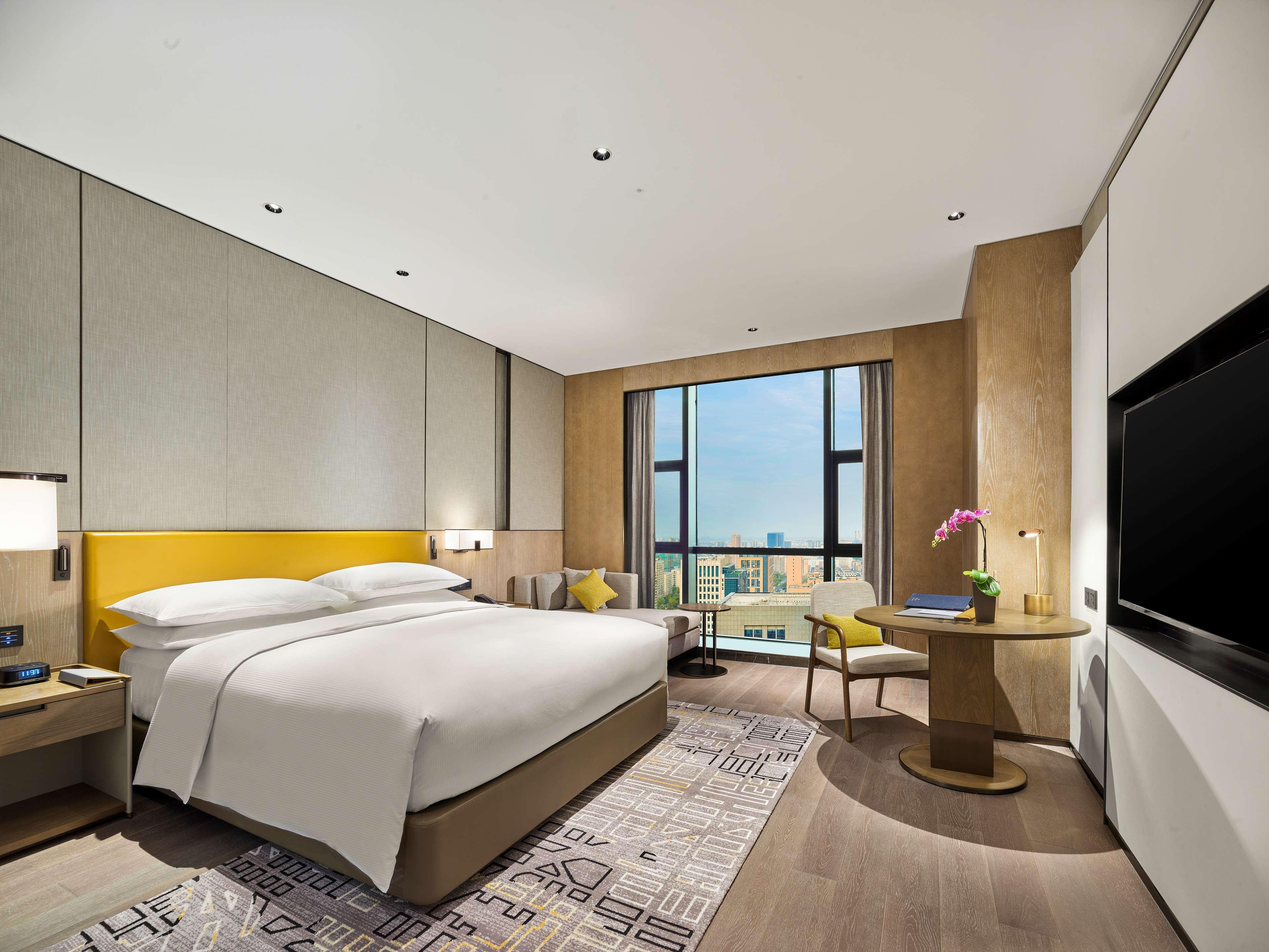 Hilton Jiaxing Hotel Екстериор снимка