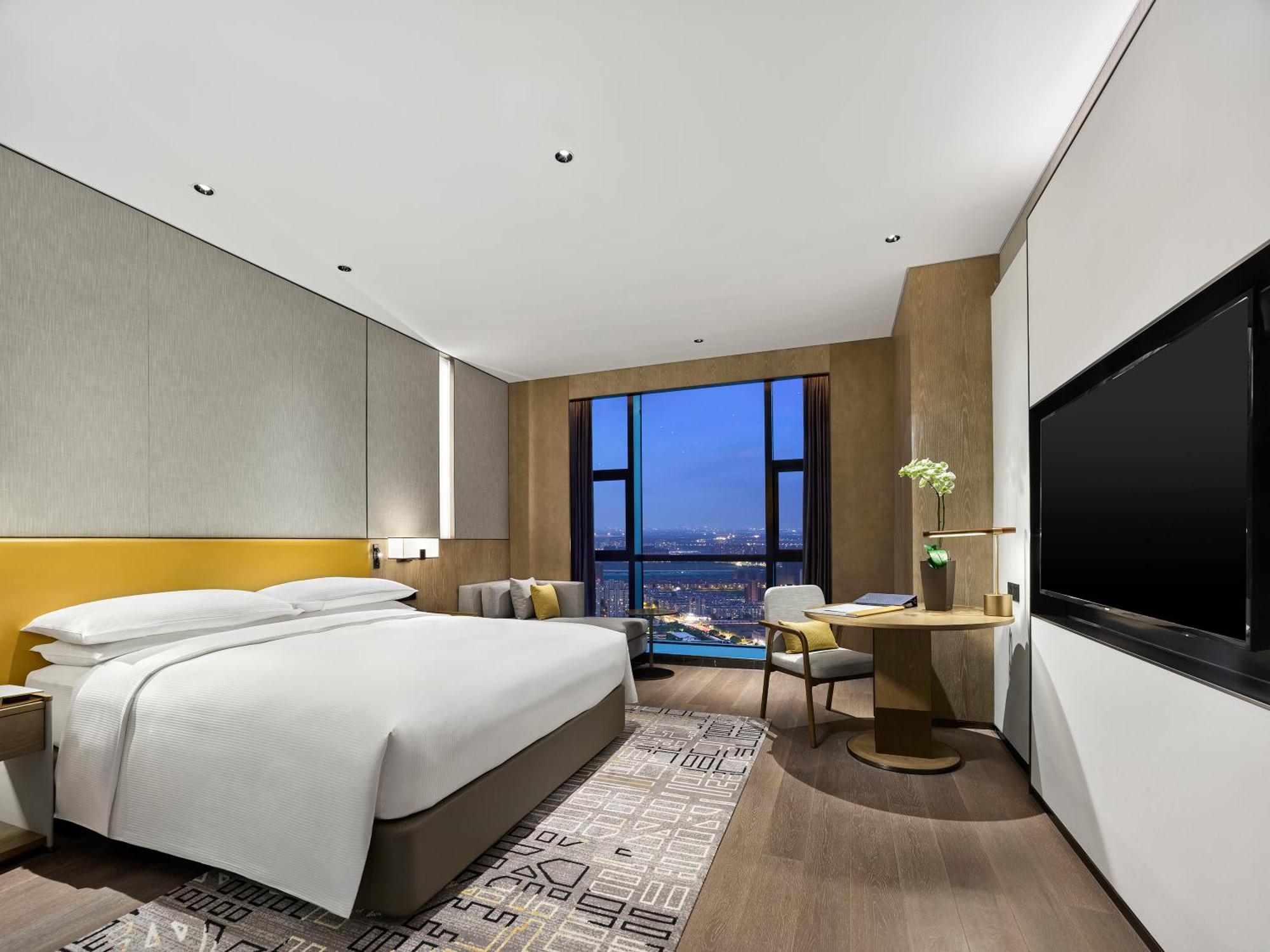 Hilton Jiaxing Hotel Екстериор снимка